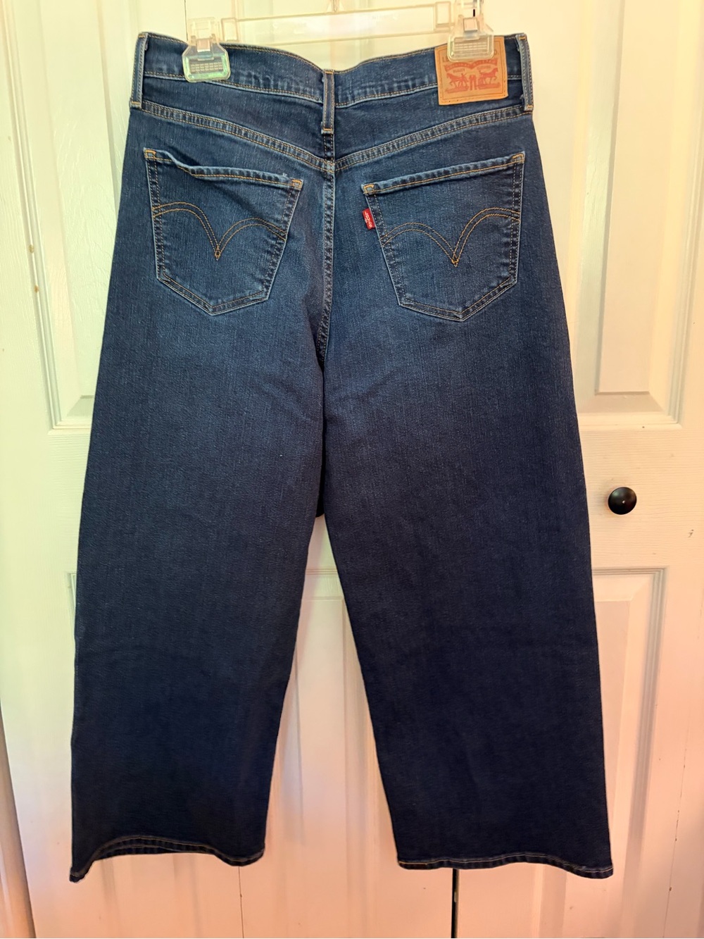 Classic Wide-Leg Dark Wash Jeans - Blue - Picture 2 of 4